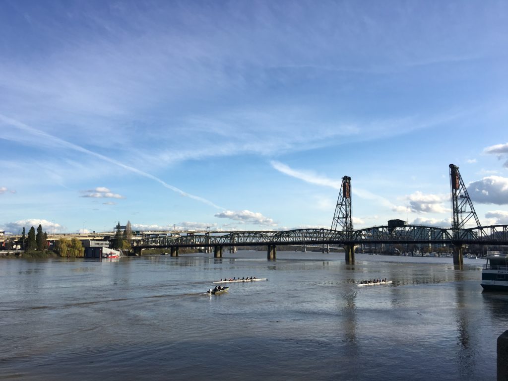 Portland, Oregon, Willamette River